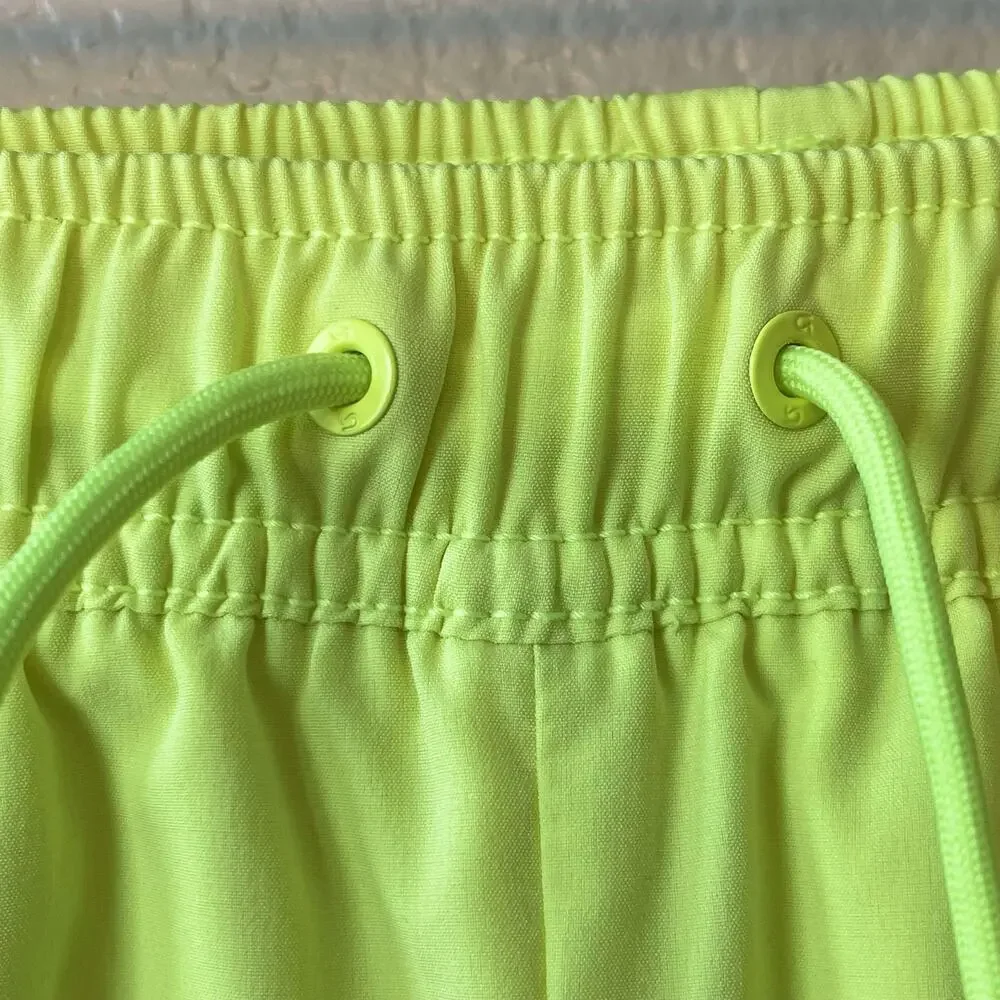 GAP Kids Boys XXXL (18) Quick-Dry Lined Neon Yellow Green Drawstring Shorts